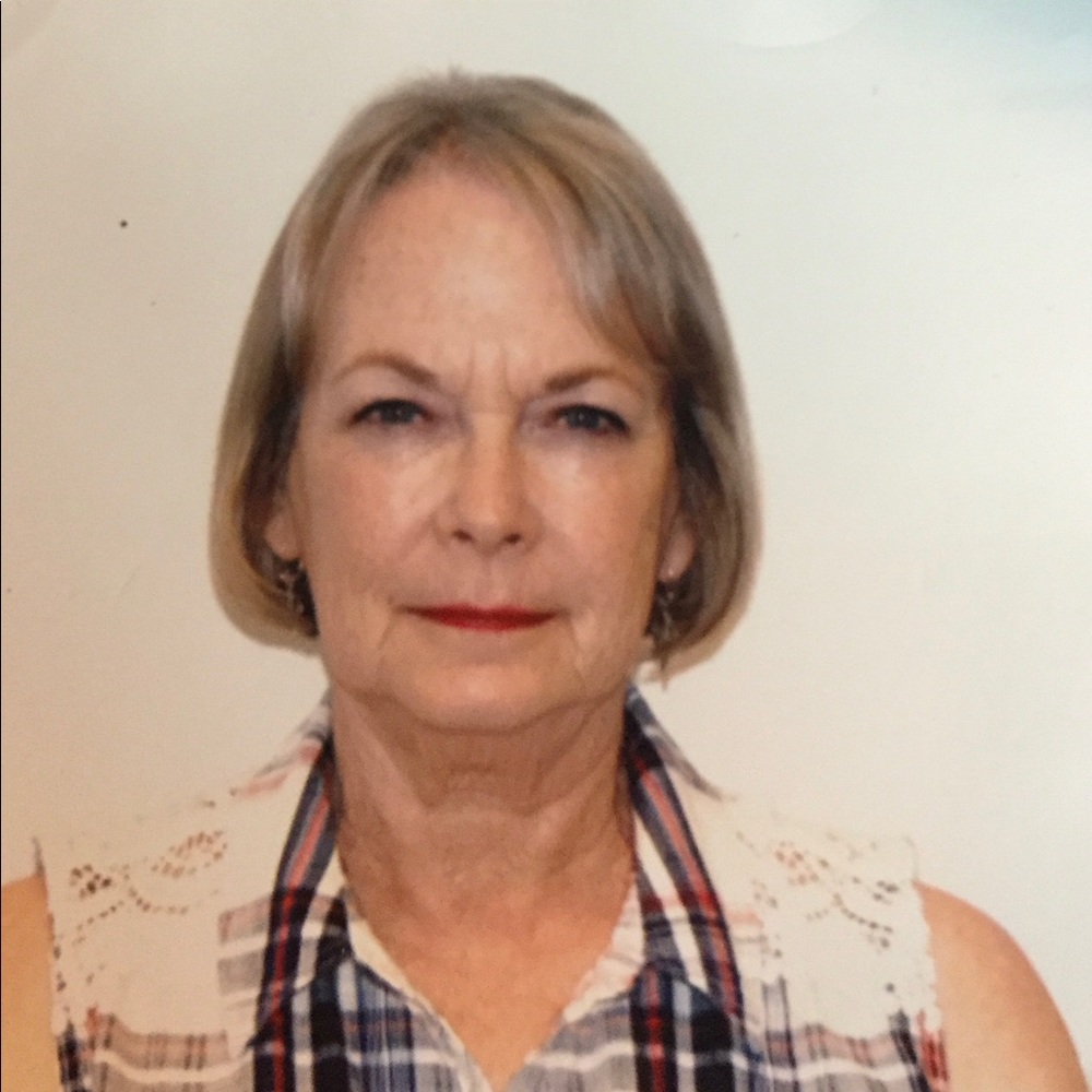 Meet your Posher, Deborah